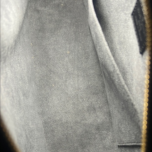 Louis Vuitton Epi Jasmin Handbag - Picture 4 of 10